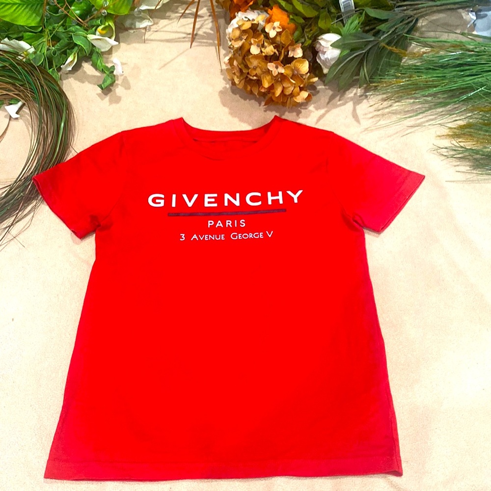 Givenchy Top❤️